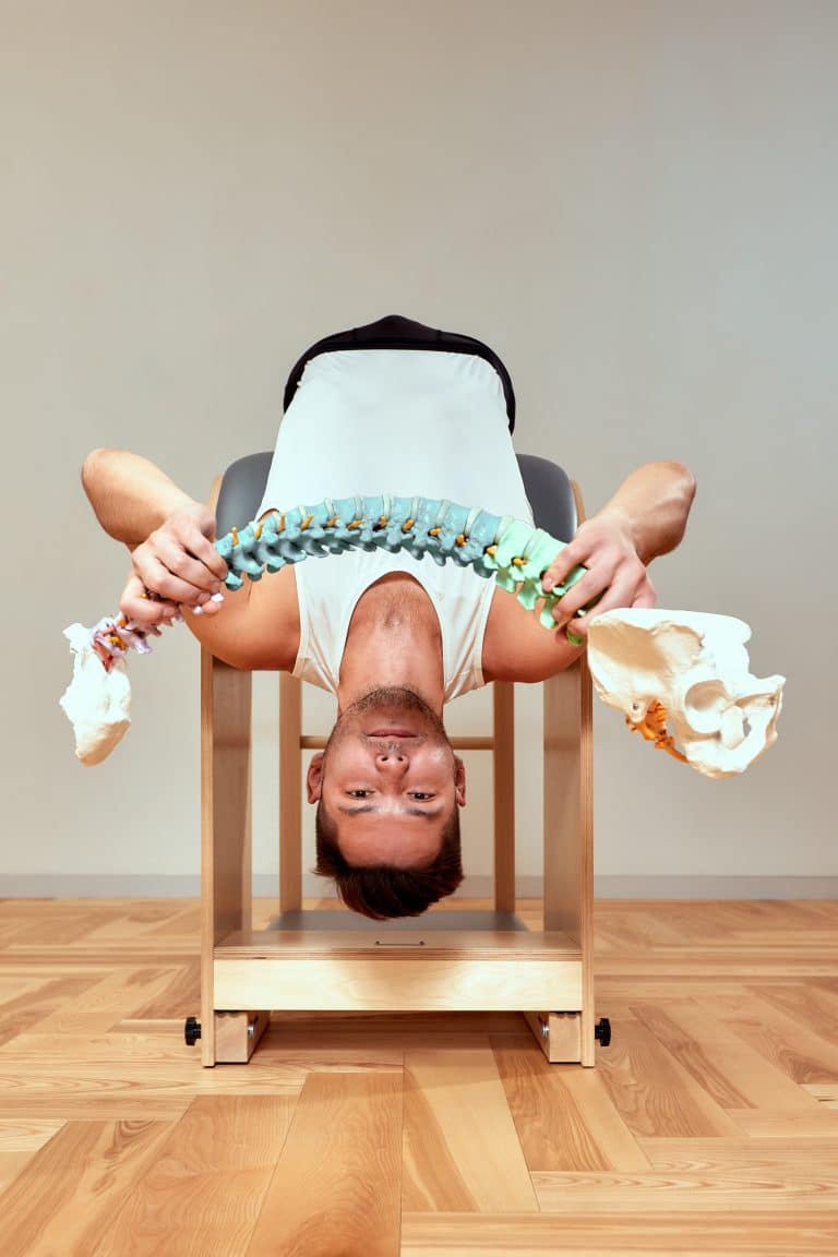 Posturologie clinique et posturothérapie